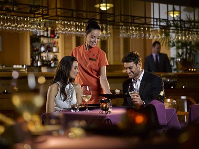 The Reef Hotel Casino Tamarind Restaurant